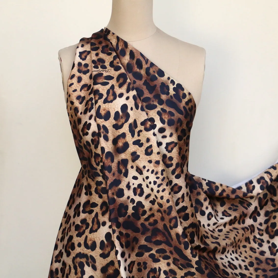 Animal Life Stretch Cotton