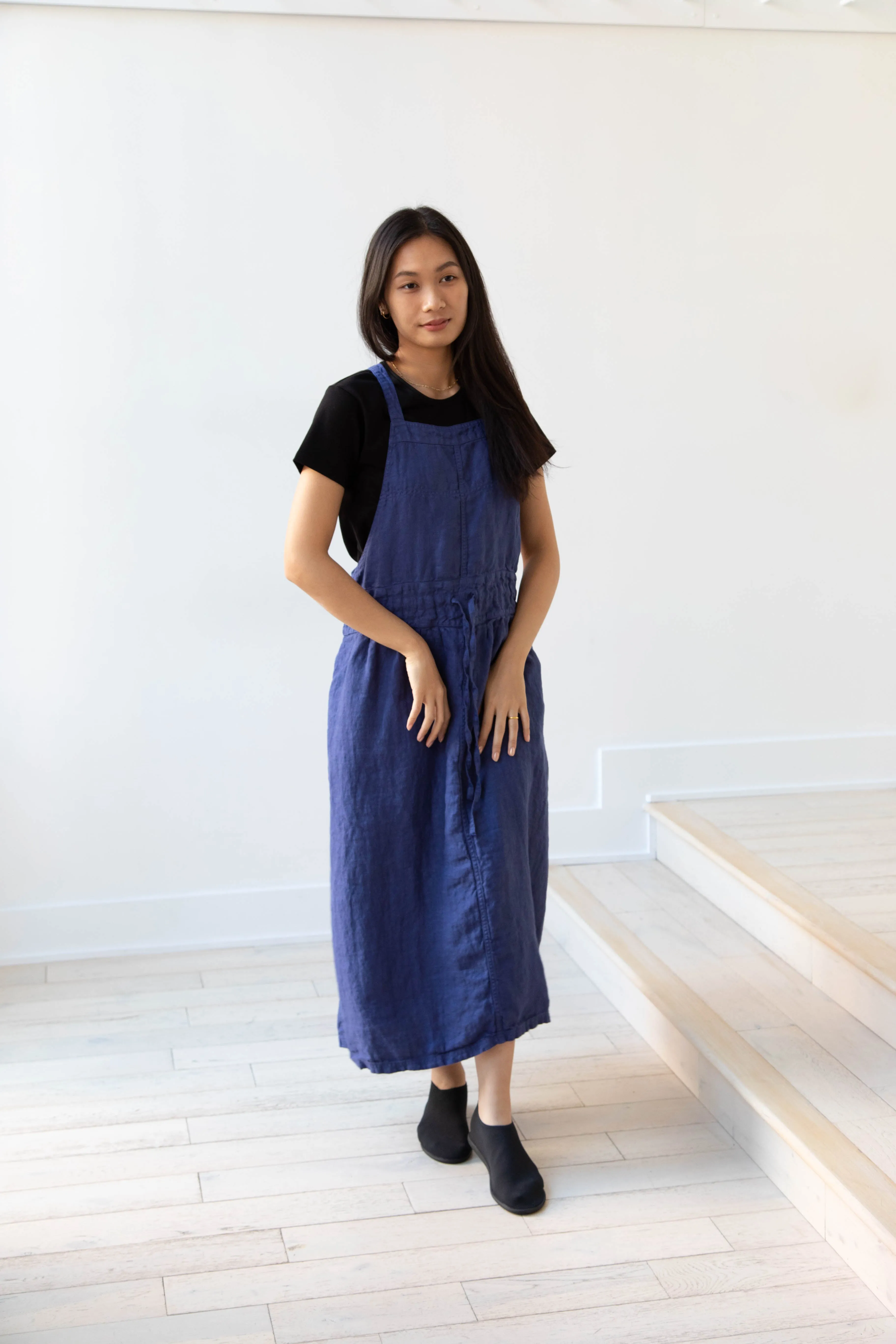Armen | Linen Apron Dress in Blue