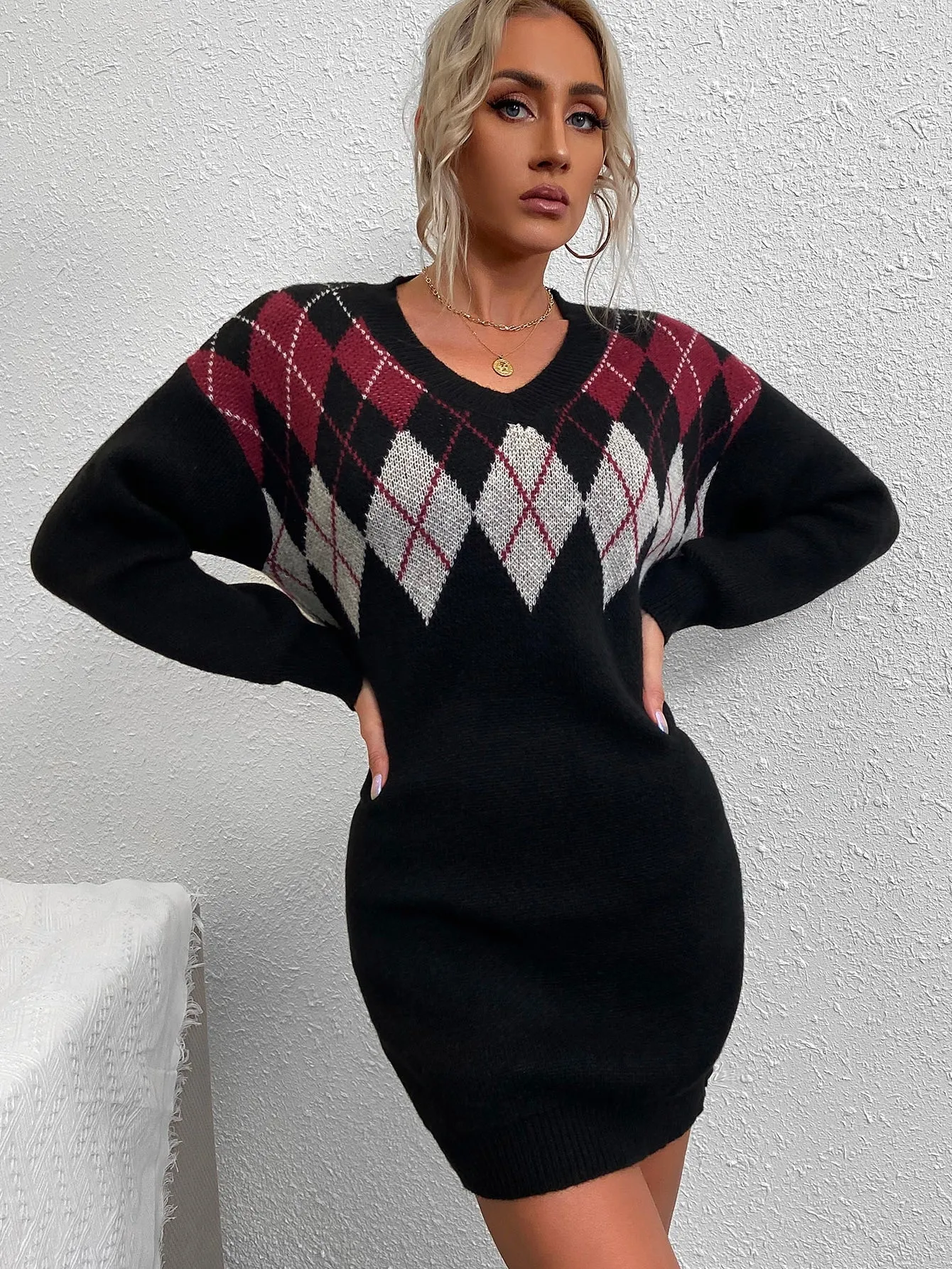 Casual Geometric Long Sleeve V Neck Straight Short Women Sweater Dress