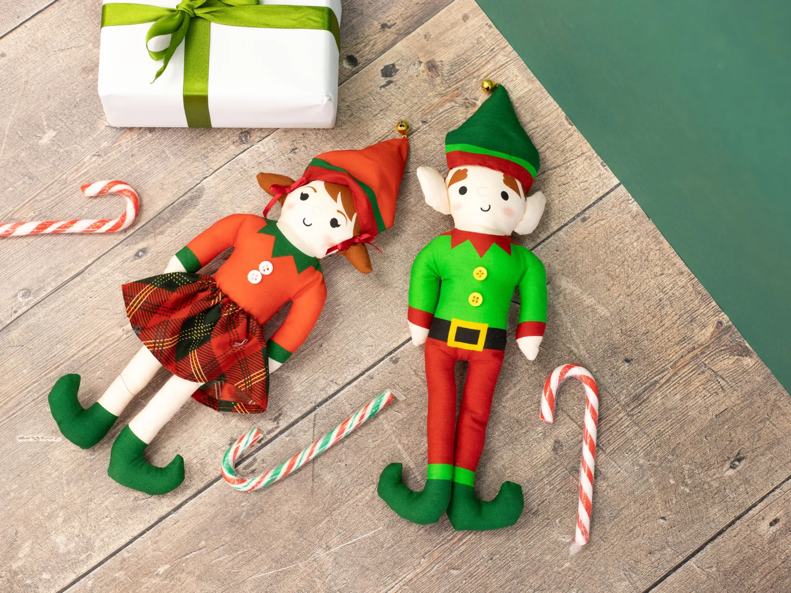Christmas Character Fabric Panel Bundle - Threaders