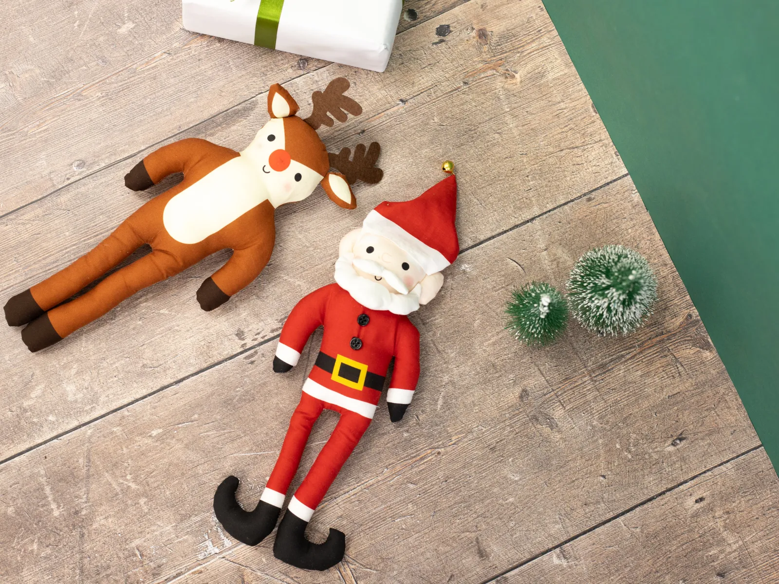 Christmas Character Fabric Panel Bundle - Threaders