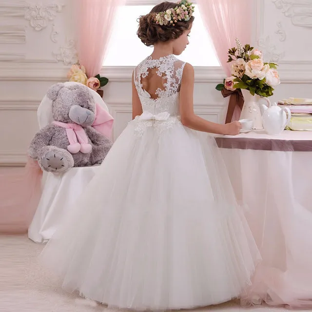 High Quality Embroidery Flower Neck