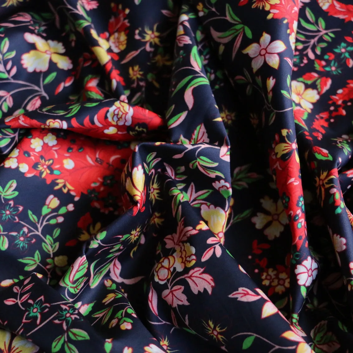 Lovedale Garden Navy Stretch Cotton