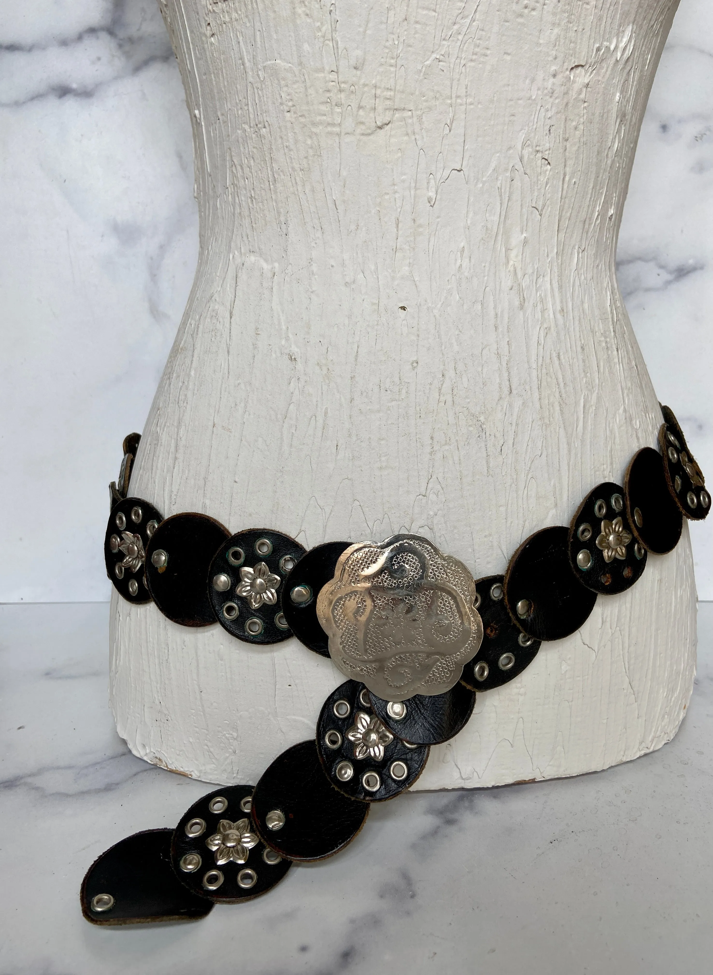 Vintage brown waist belt