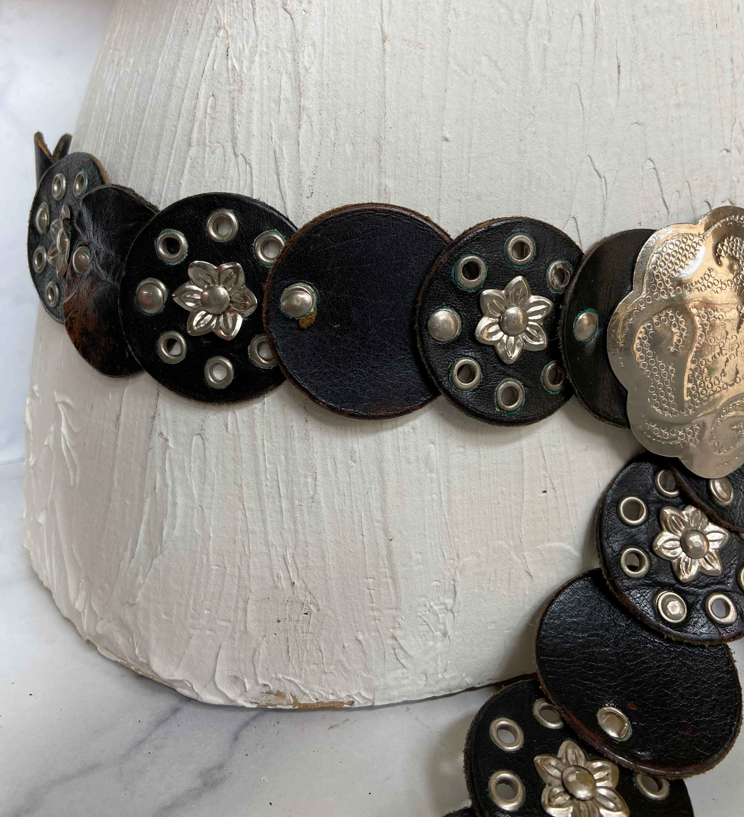 Vintage brown waist belt