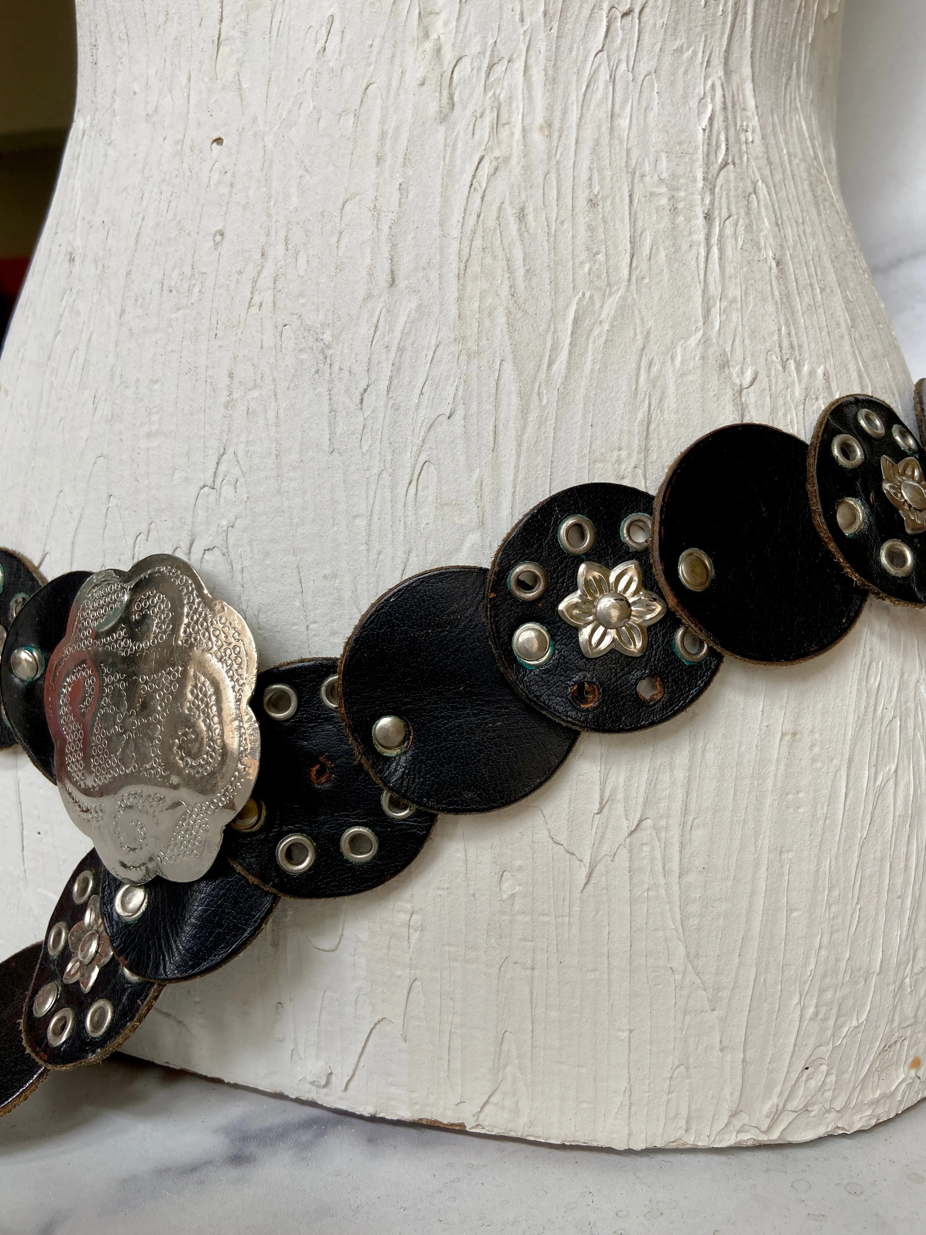 Vintage brown waist belt